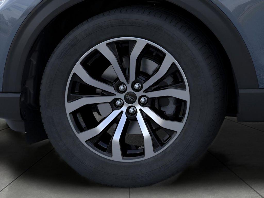 new 2025 Ford Explorer car, priced at $46,371
