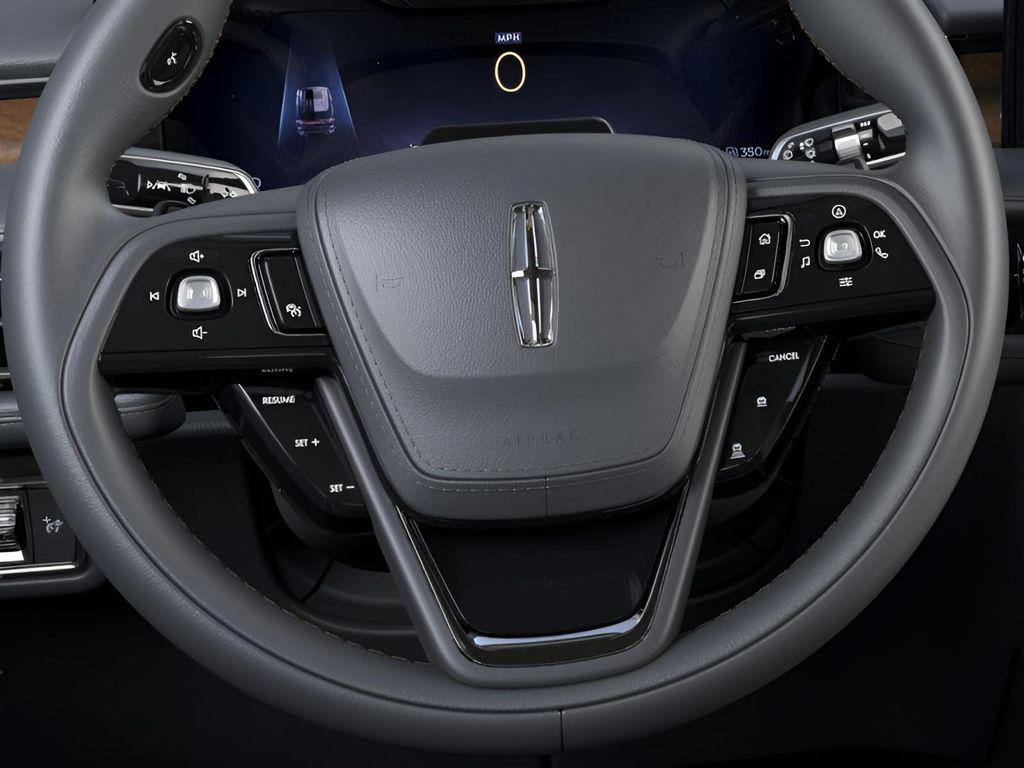 new 2025 Lincoln Aviator car, priced at $71,431