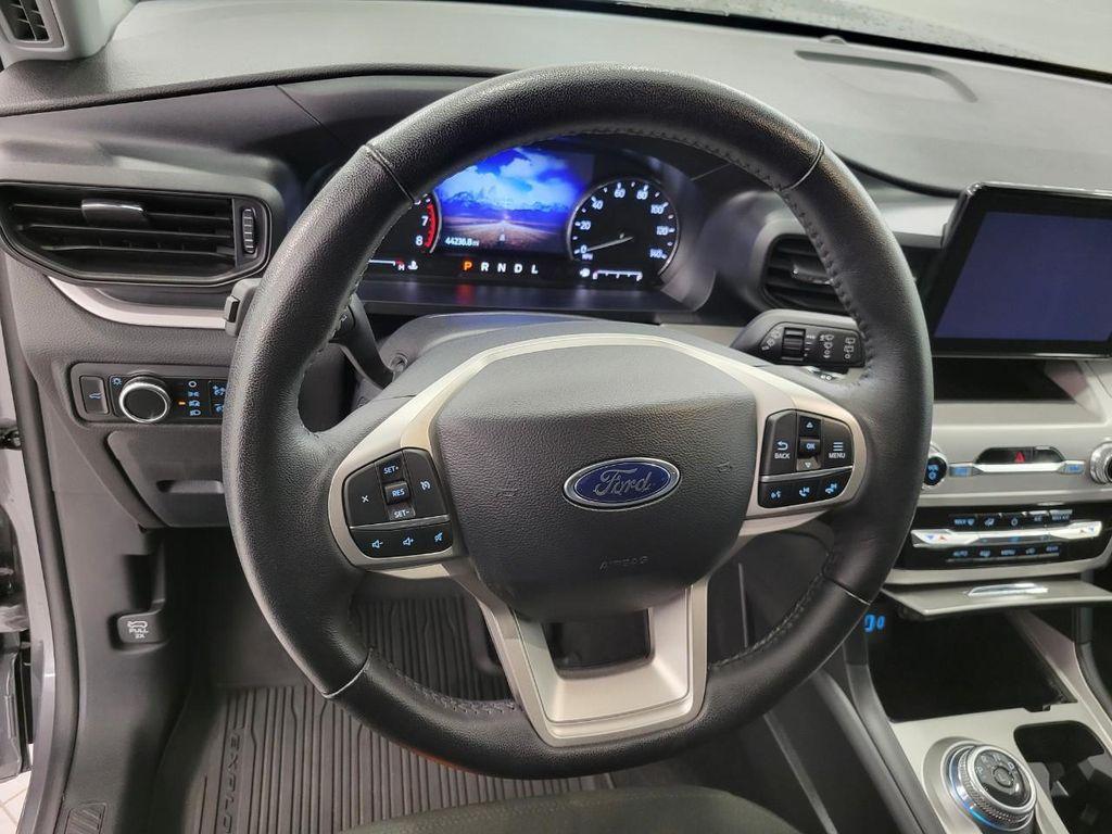 used 2024 Ford Explorer car, priced at $31,478