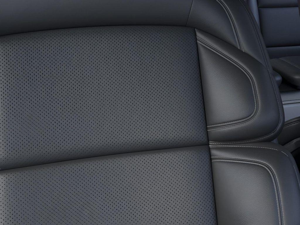 new 2025 Lincoln Navigator car, priced at $110,321