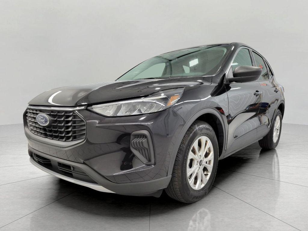used 2023 Ford Escape car, priced at $25,740
