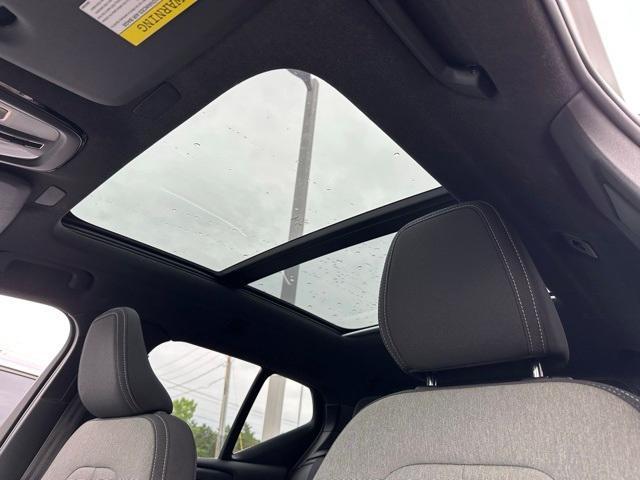 used 2025 Volvo XC40 car, priced at $29,512