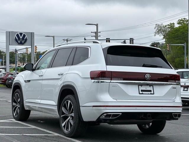 new 2025 Volkswagen Atlas car, priced at $52,485