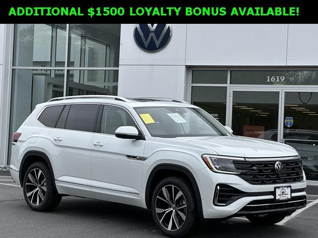 new 2025 Volkswagen Atlas car, priced at $51,985