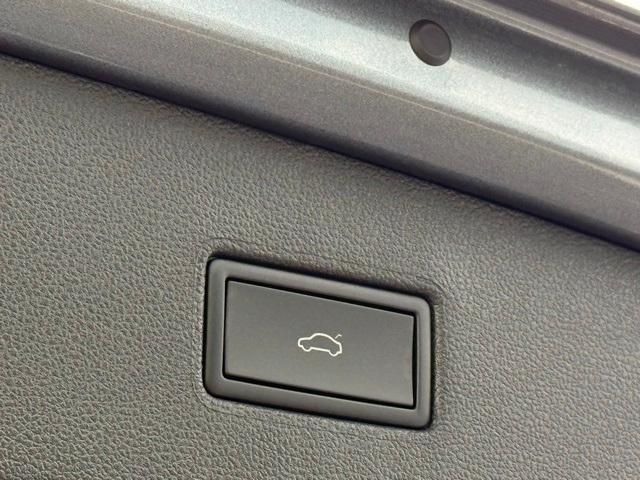 used 2024 Volkswagen Tiguan car, priced at $28,392