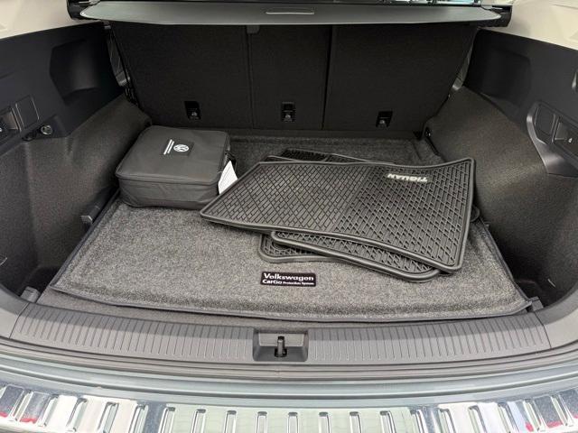 used 2024 Volkswagen Tiguan car, priced at $28,392