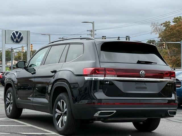 new 2026 Volkswagen Atlas car, priced at $40,103