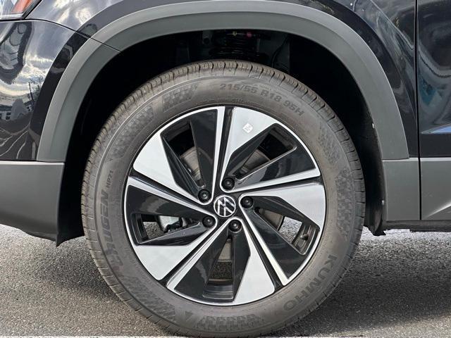 new 2025 Volkswagen Taos car, priced at $30,281