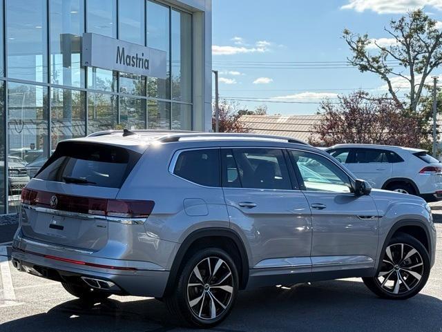 used 2024 Volkswagen Atlas car, priced at $40,692