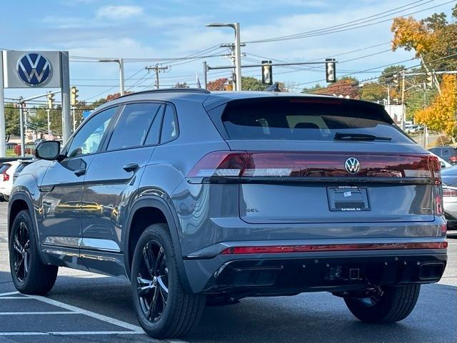 new 2025 Volkswagen Atlas Cross Sport car, priced at $48,205