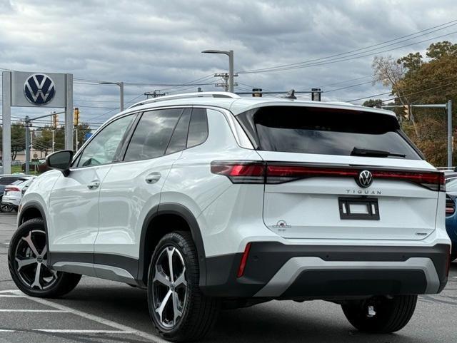 used 2025 Volkswagen Tiguan car, priced at $33,491