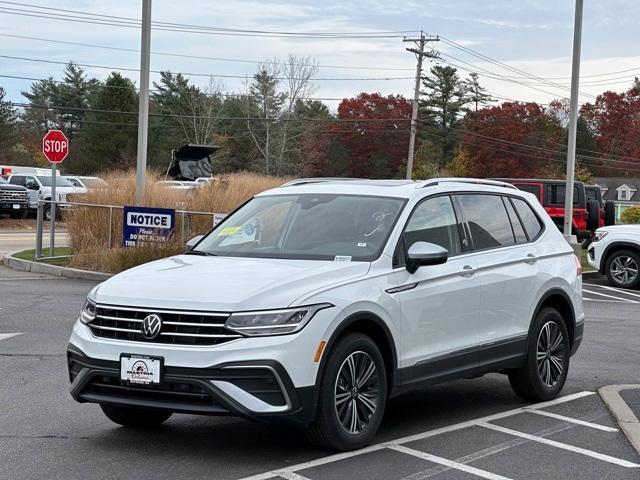 new 2024 Volkswagen Tiguan car, priced at $29,991