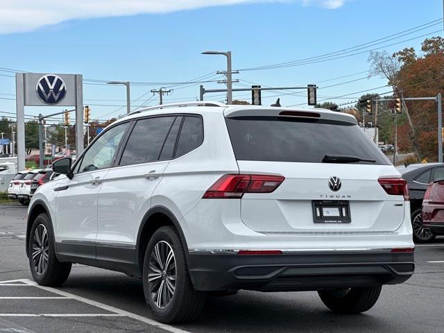 new 2024 Volkswagen Tiguan car, priced at $29,991