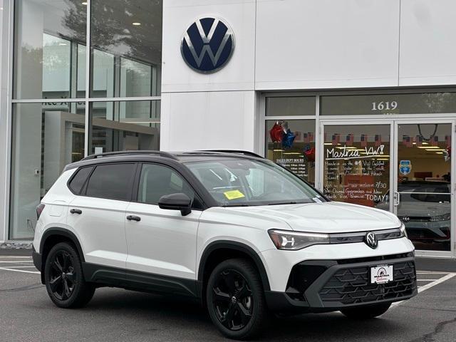 new 2025 Volkswagen Taos car, priced at $33,439