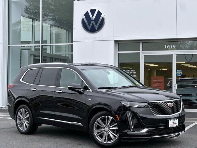 used 2023 Cadillac XT6 car, priced at $43,891