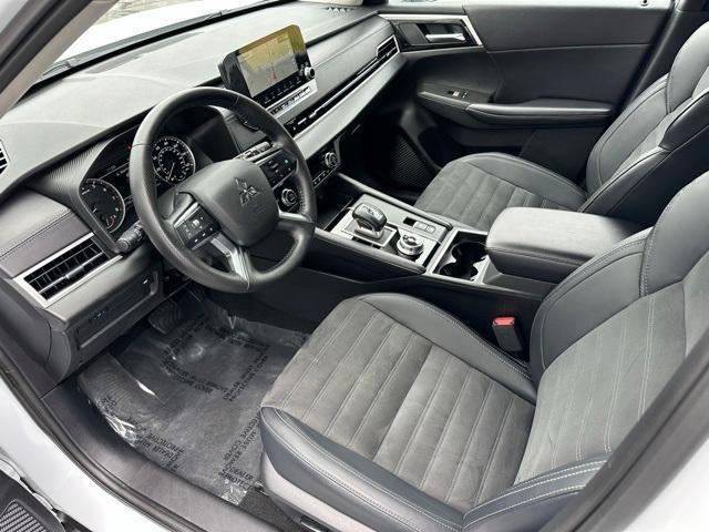 used 2024 Mitsubishi Outlander car, priced at $23,890