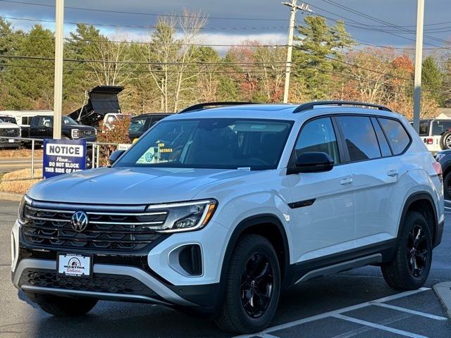 new 2025 Volkswagen Atlas car, priced at $45,389