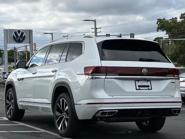 new 2025 Volkswagen Atlas car, priced at $51,457