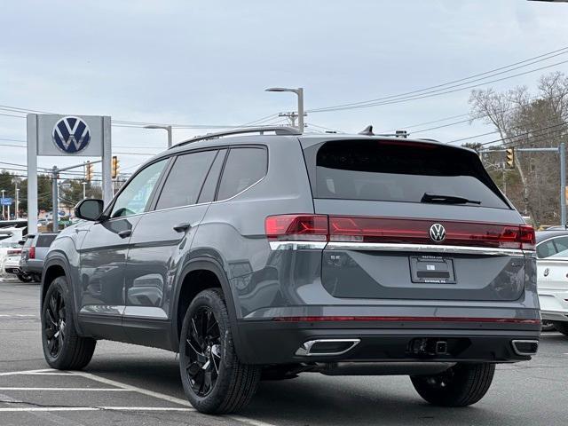 new 2025 Volkswagen Atlas car, priced at $46,922