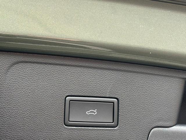 new 2026 Volkswagen Atlas Cross Sport car, priced at $48,151