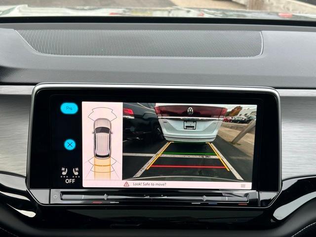 new 2026 Volkswagen Atlas Cross Sport car, priced at $48,151