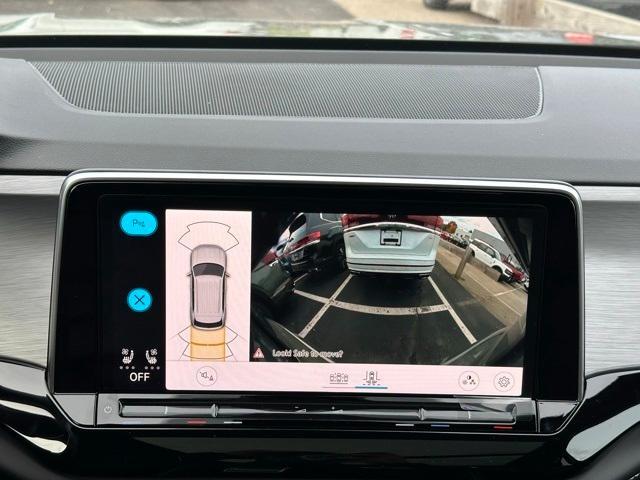 new 2026 Volkswagen Atlas Cross Sport car, priced at $48,151