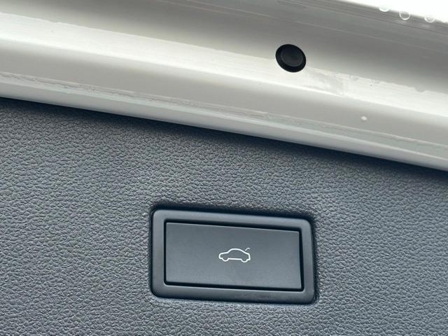 used 2024 Volkswagen Tiguan car, priced at $25,893