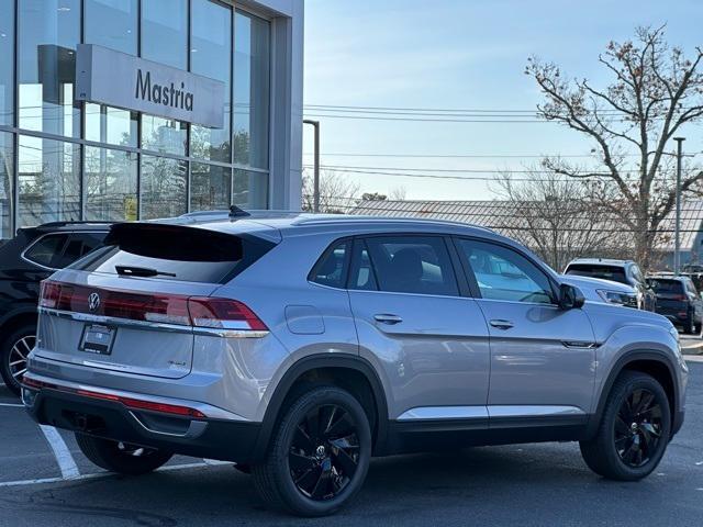 new 2025 Volkswagen Atlas Cross Sport car, priced at $43,951