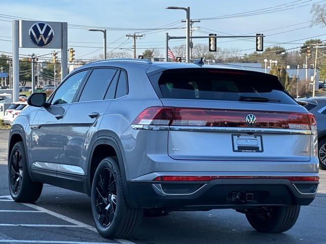 new 2025 Volkswagen Atlas Cross Sport car, priced at $43,951