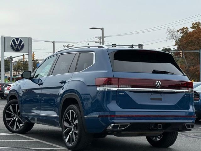 used 2025 Volkswagen Atlas car, priced at $43,891
