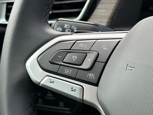 used 2025 Volkswagen Atlas car, priced at $43,891