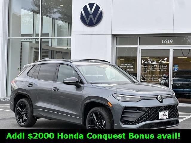 new 2025 Volkswagen Tiguan car, priced at $35,490