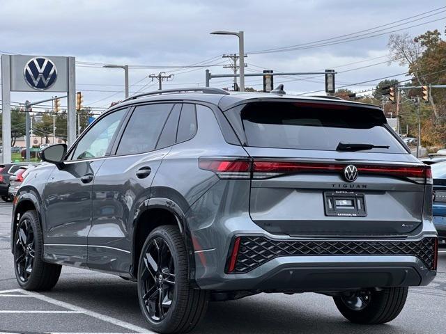 new 2025 Volkswagen Tiguan car, priced at $35,490