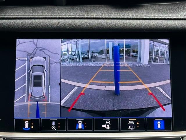 used 2021 Cadillac XT5 car, priced at $35,492