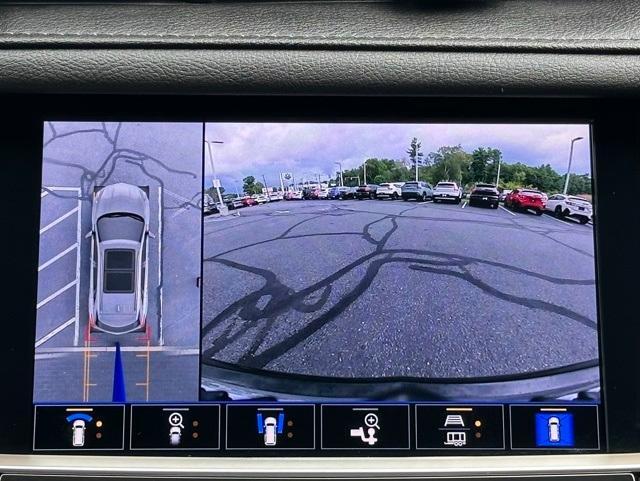 used 2021 Cadillac XT5 car, priced at $35,492