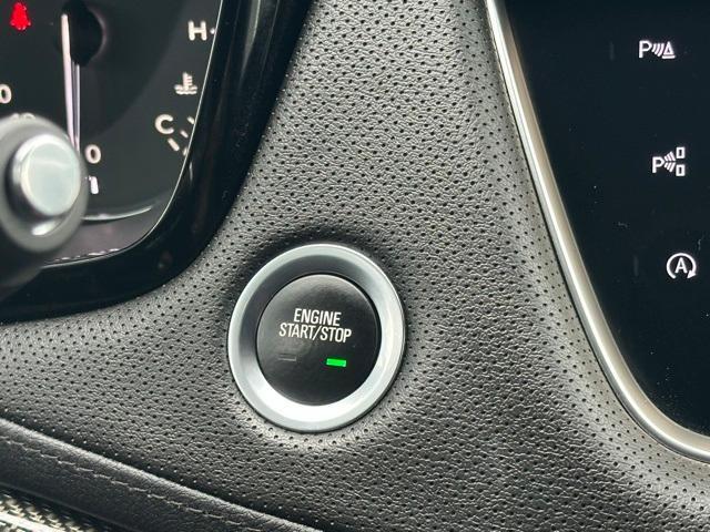 used 2021 Cadillac XT5 car, priced at $35,492