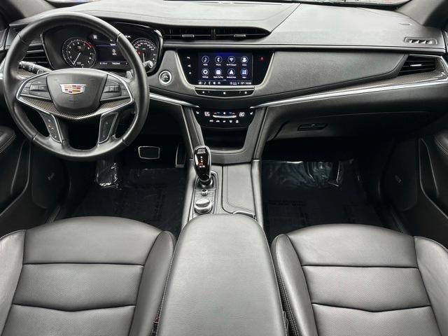 used 2021 Cadillac XT5 car, priced at $35,492