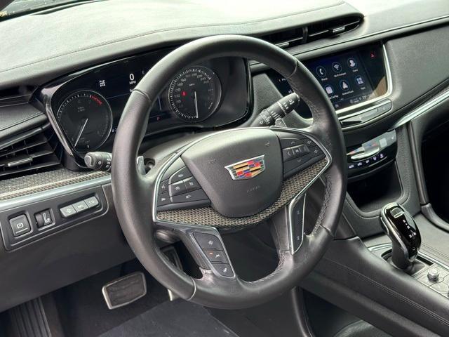 used 2021 Cadillac XT5 car, priced at $35,492