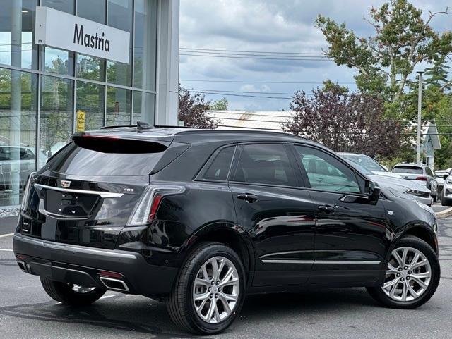 used 2021 Cadillac XT5 car, priced at $35,492