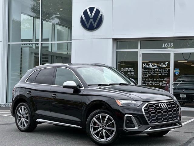 used 2022 Audi SQ5 car, priced at $37,980