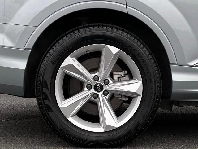 used 2023 Audi Q7 car, priced at $38,990