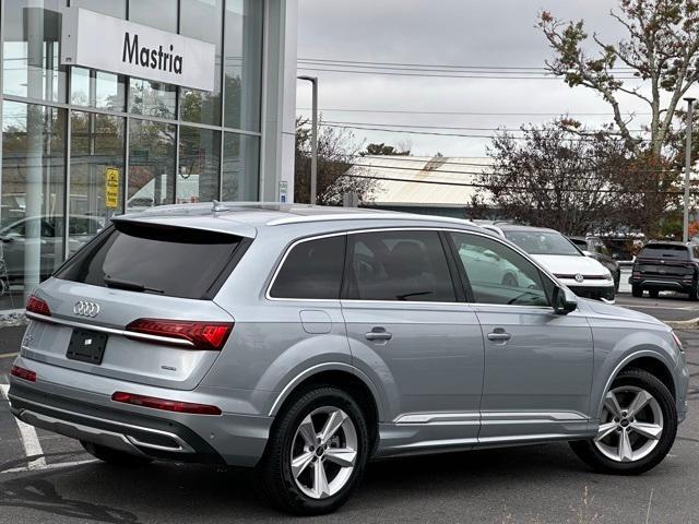 used 2023 Audi Q7 car, priced at $38,990