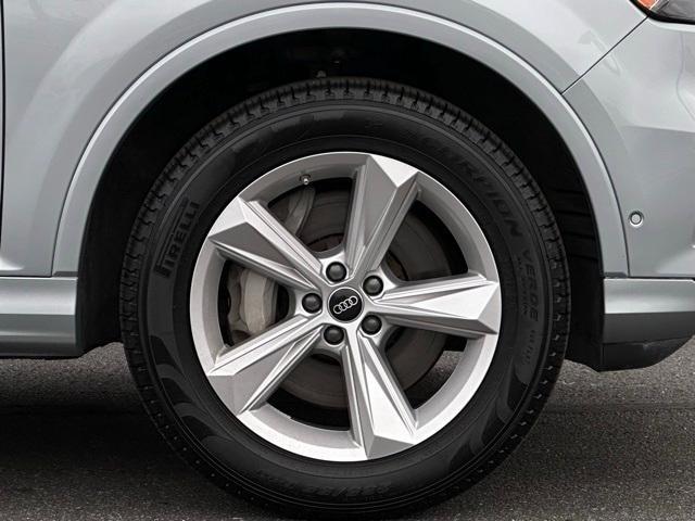 used 2023 Audi Q7 car, priced at $38,990