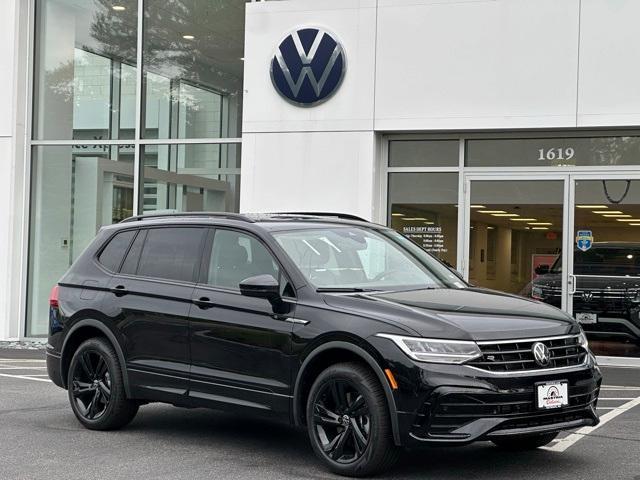 new 2024 Volkswagen Tiguan car, priced at $32,269