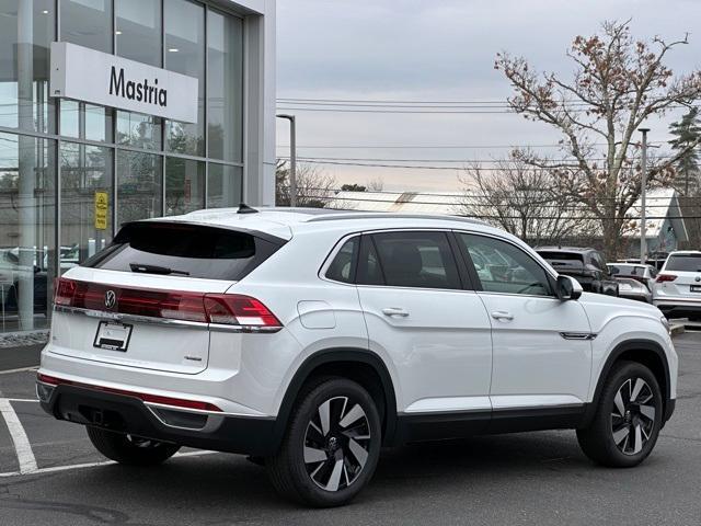 new 2025 Volkswagen Atlas Cross Sport car, priced at $46,708