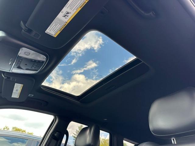 used 2018 Jeep Grand Cherokee car, priced at $16,491