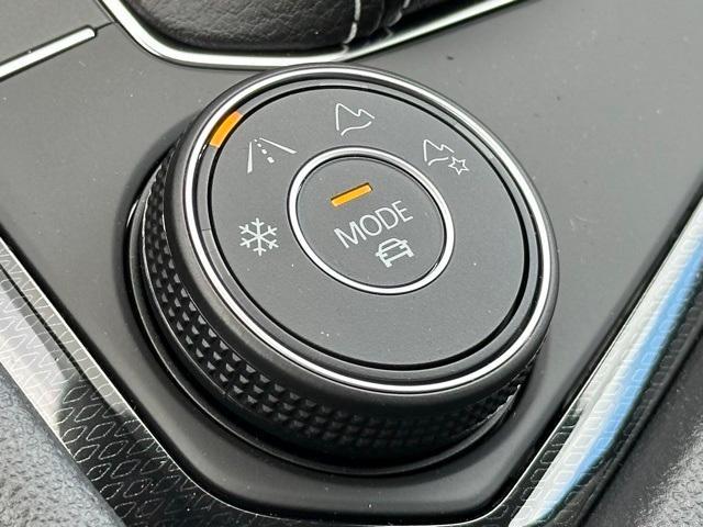 used 2025 Volkswagen Taos car, priced at $27,692