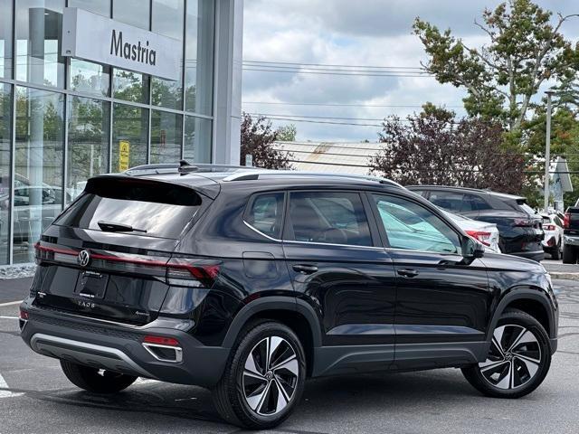 used 2025 Volkswagen Taos car, priced at $27,692
