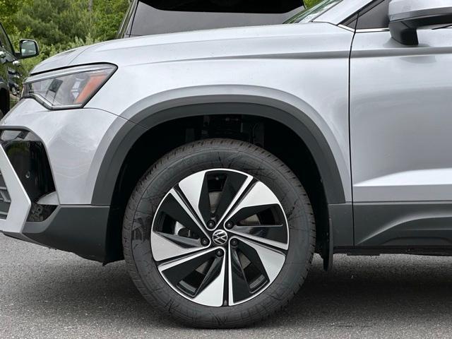new 2025 Volkswagen Taos car, priced at $33,601