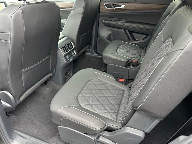 new 2025 Volkswagen Atlas car, priced at $51,146